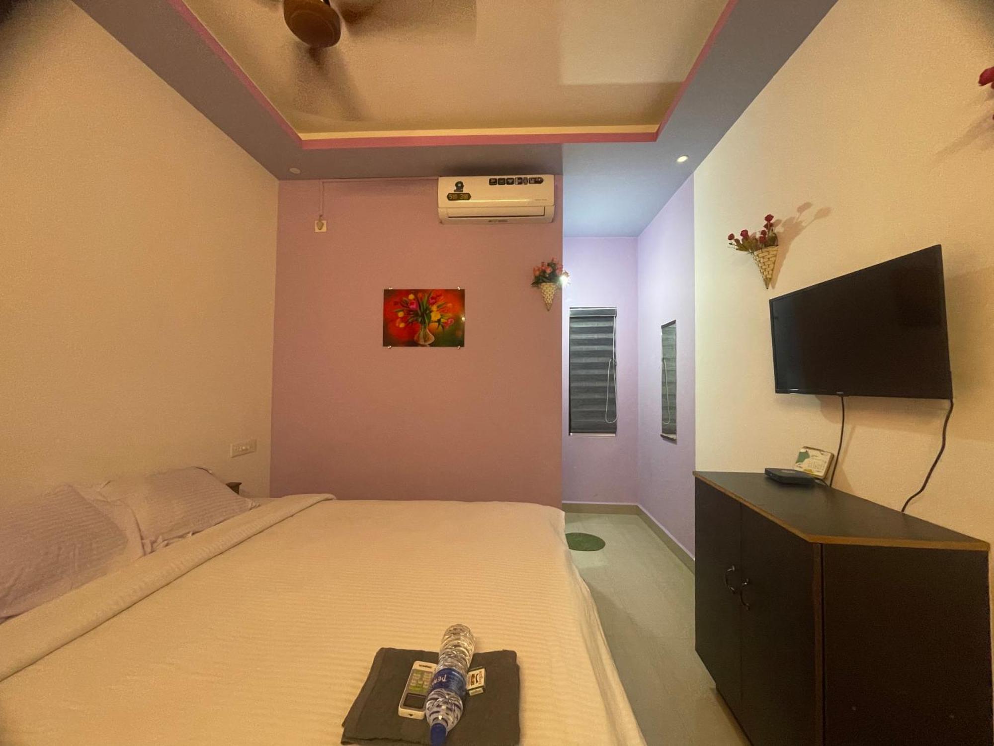 Nilastay Emirates Kazhakuttam Exterior photo